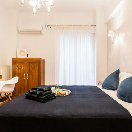 Classy Private Double Rooms In Apartment Next To Acropolis Афины Экстерьер фото