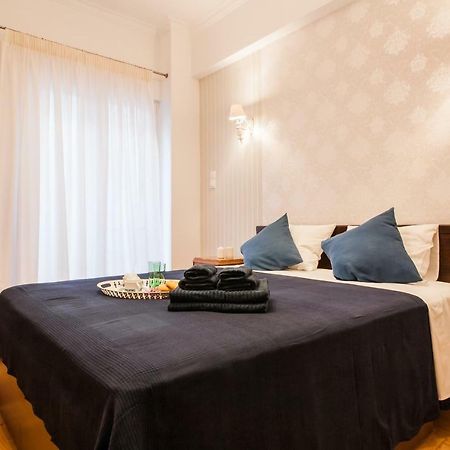 Classy Private Double Rooms In Apartment Next To Acropolis Афины Экстерьер фото